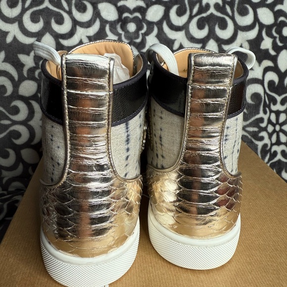 christian louboutin - Picture 3 of 7